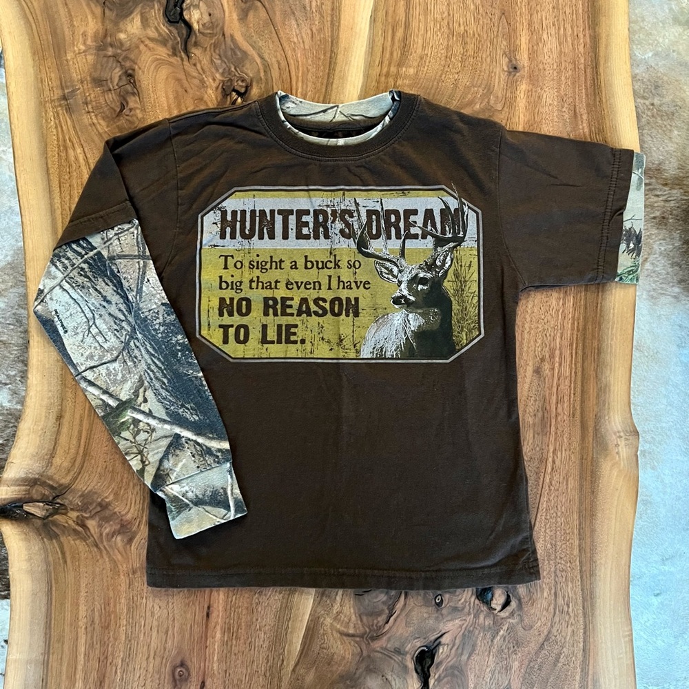 ‘Hunter’s Dream’ Long Sleeve Tee